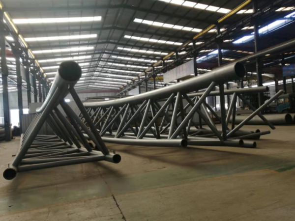 石首管桁架加工