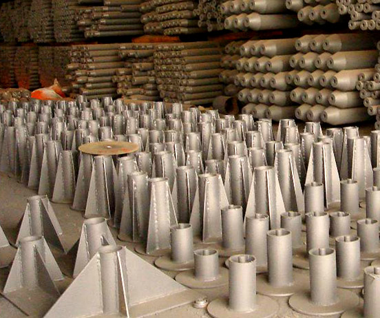 石首钢网架支托