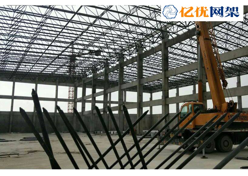 石首干煤棚网架