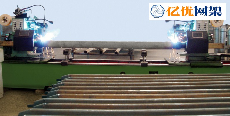石首网架杆件焊接